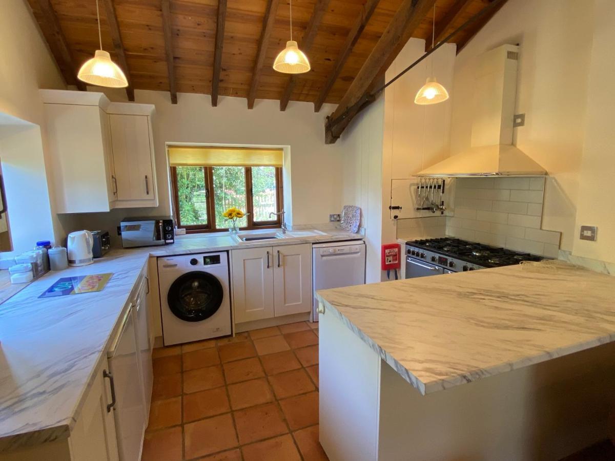 Wilby  Brundish Suffolk Barn 2 Bed Idyllic 6 Acres 빌라 외부 사진